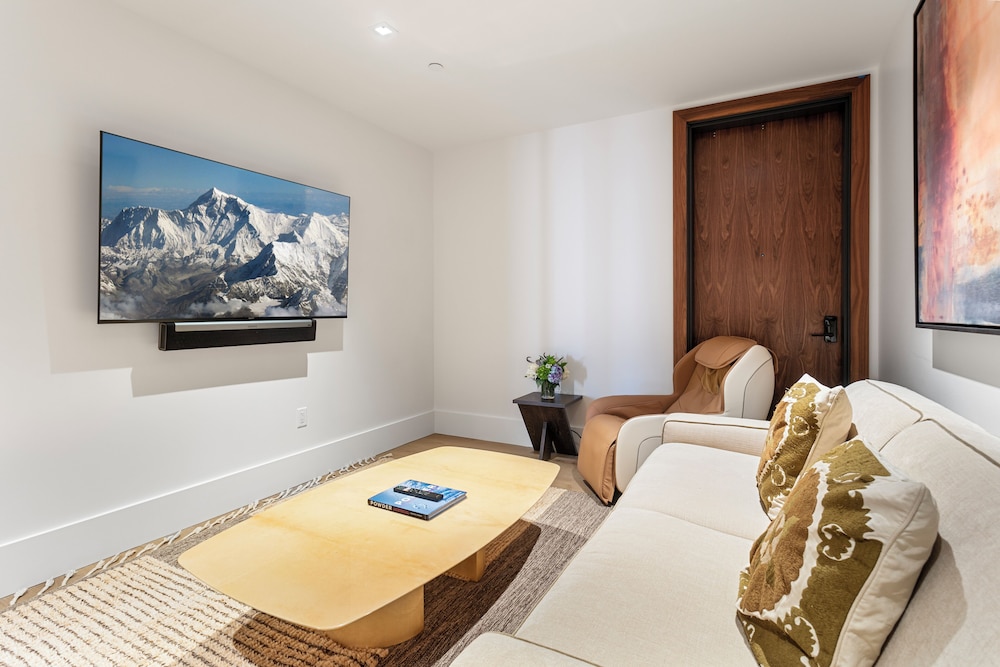 Argent at Deer Valley Resort - Three Bedroom Deluxe #405 3 Condo