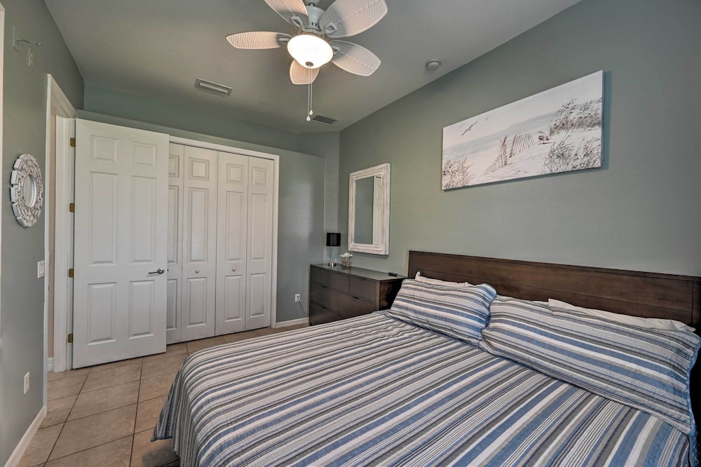 Spacious Canalfront Oasis w/ Pool Hot Tub! - Property Image 23