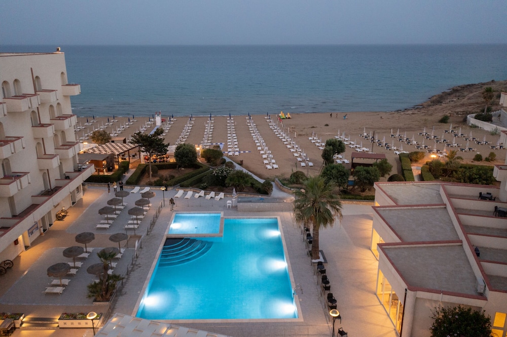 Hotel Club Eloro - Image 1