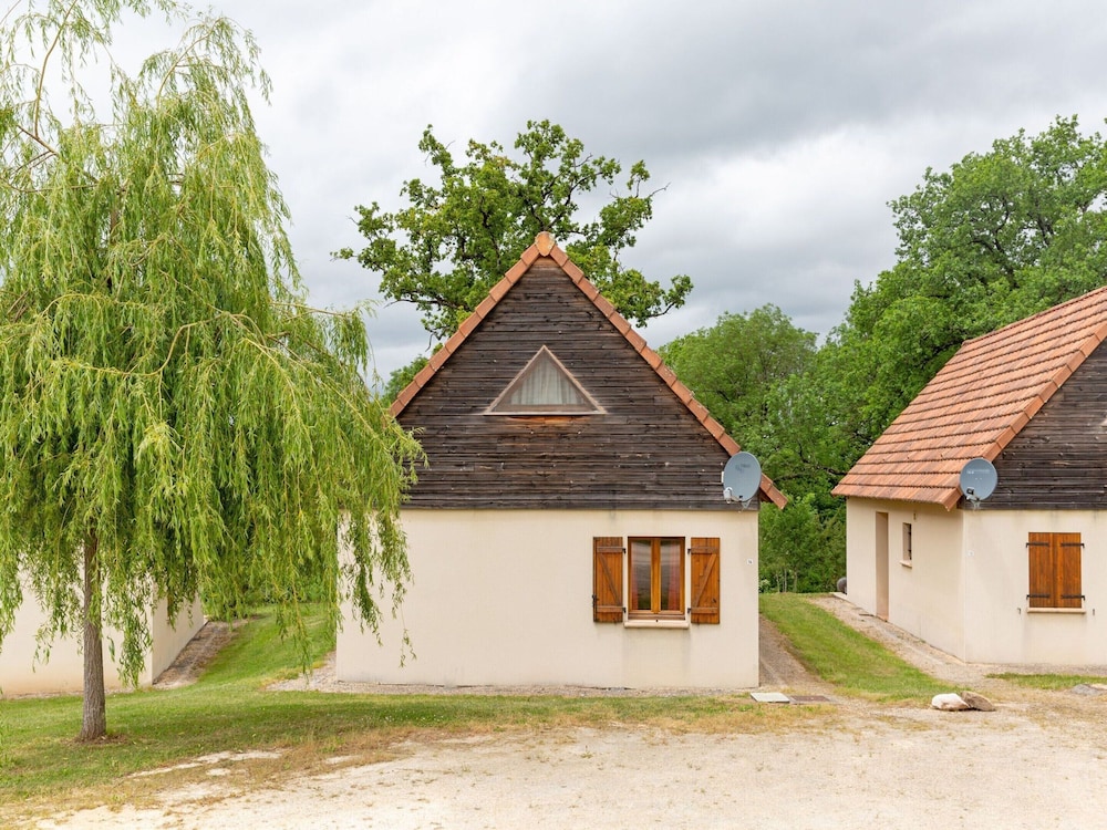 Beautiful Holiday Home With Terrace