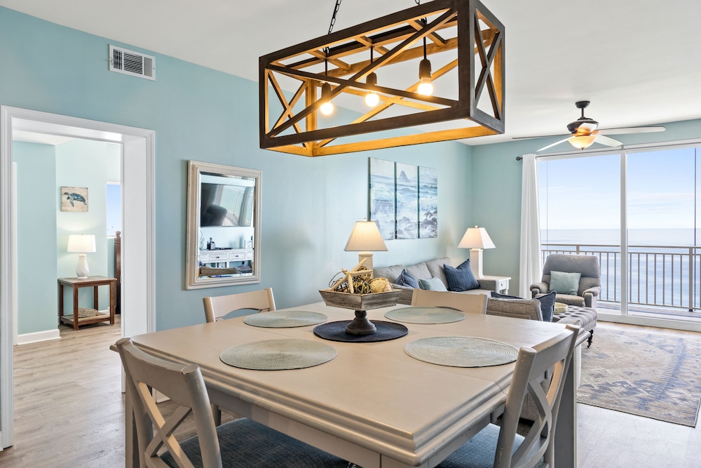 Splash Beach Resort by Panhandle Getaways