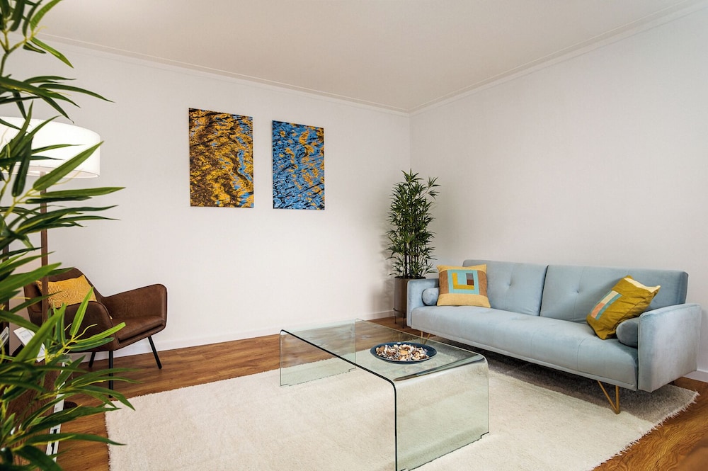 Gaia23 · Lovely 2-bed w/ Parking Amazing View