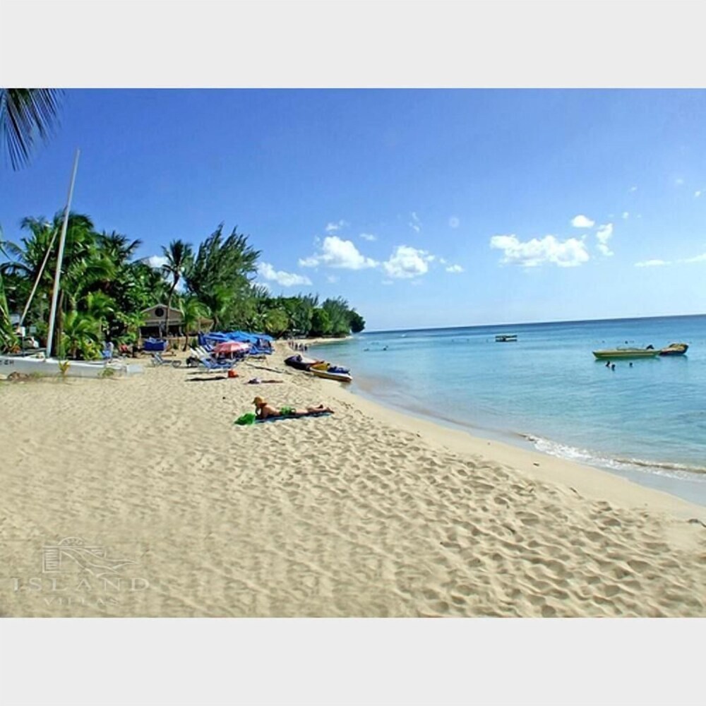 Royal Westmoreland Benjoli Breeze by Island Villas