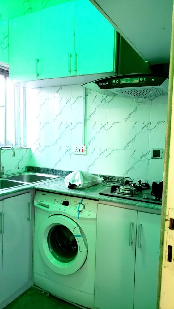 Immaculate 3-bed House in Owerri With Garden view 5