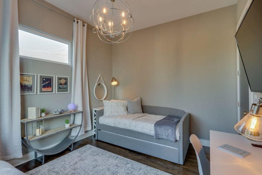 Nashvegas 13 Beds Rooftop Views Mins to Broadway