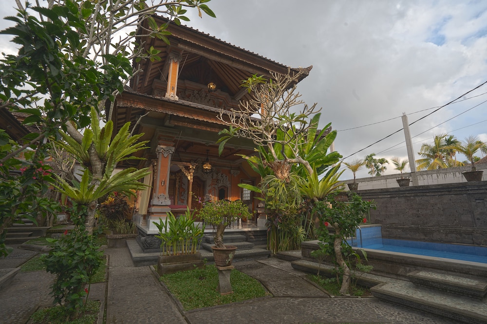Aura Bisma Ubud