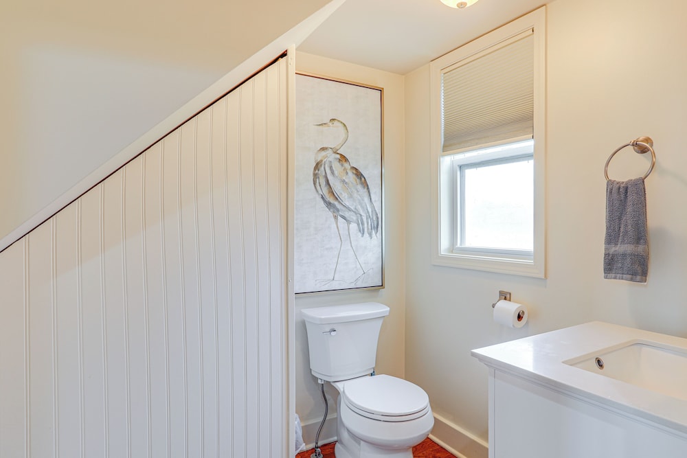 Steps to White River: Mountain View Home w/ Deck!