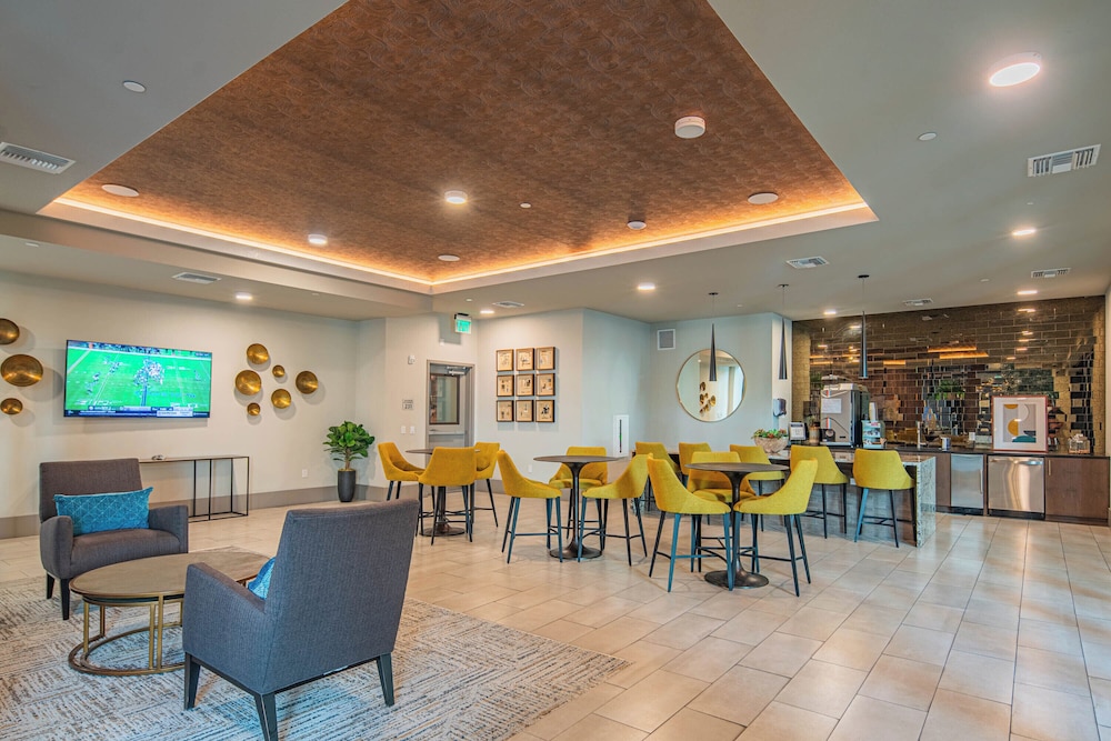 ROVE LIVING/KB - Scottsdale Grand