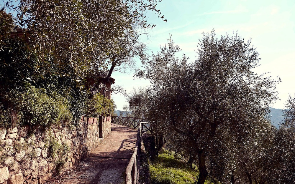 Peralta Tuscany