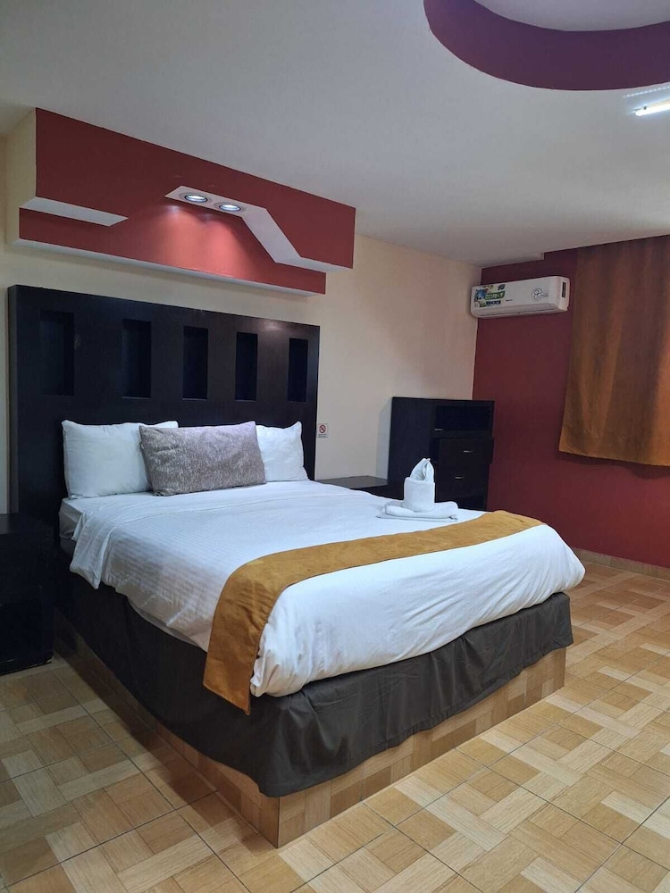 Poza Rica Vacations - Hotel San Rafael Poza Rica - Property Image 4