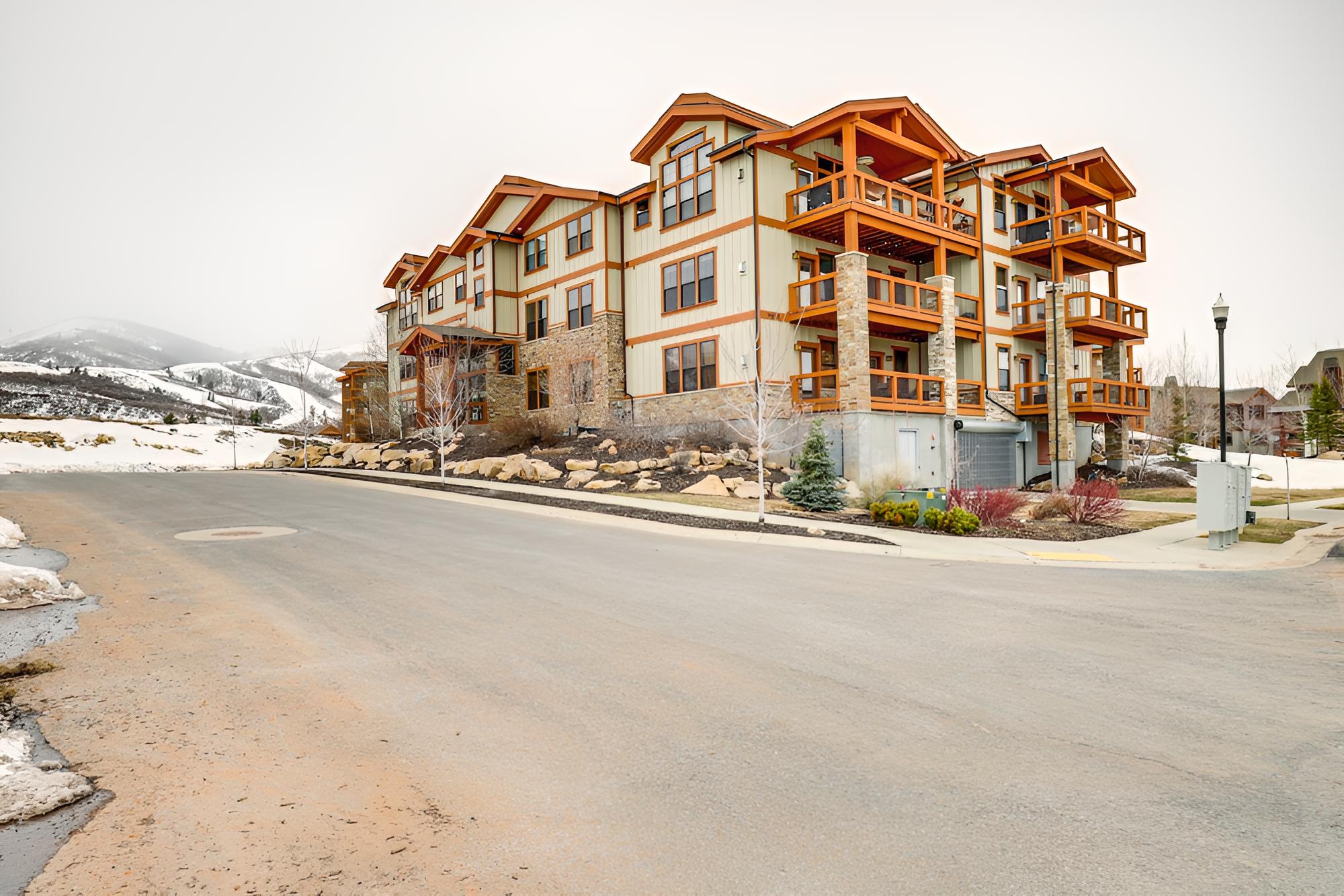 Photo 9
