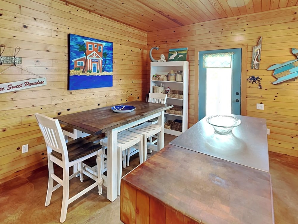 Royal Palm by Silver Sands Vacation Rentals