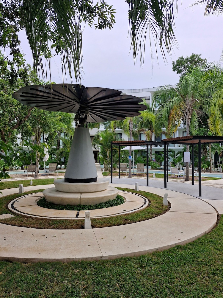 Depa Central Park Tulum & Love