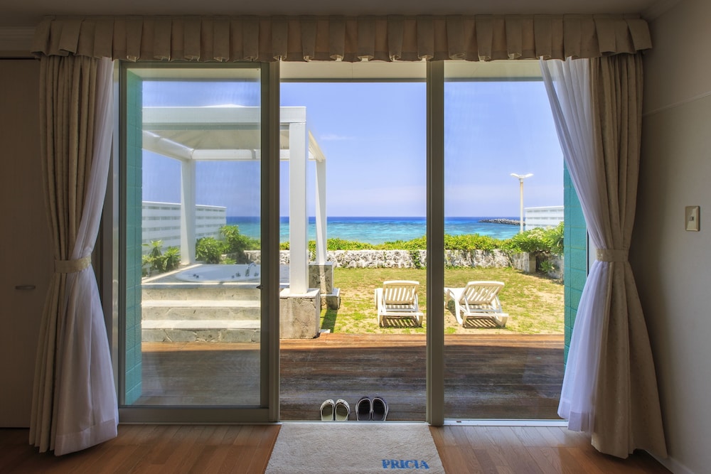 Pricia Resort Yoron 11