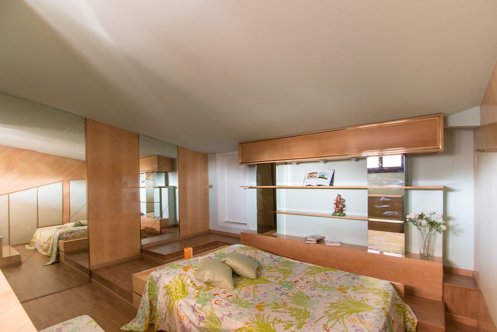 Villa Gloria view 5