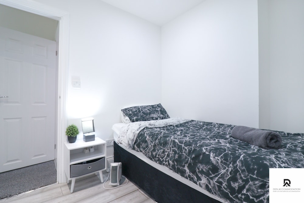 3-bed House in London Near the O2 Arena & Excel