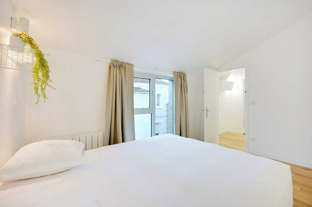 Modern House With AC -3br-6p- Asnieres-sur-seine