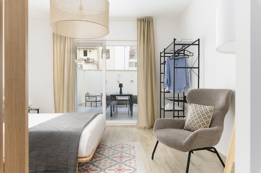 Palazzo Murat - One-bedroom Apartment With Terrace by Wonderful Italy
