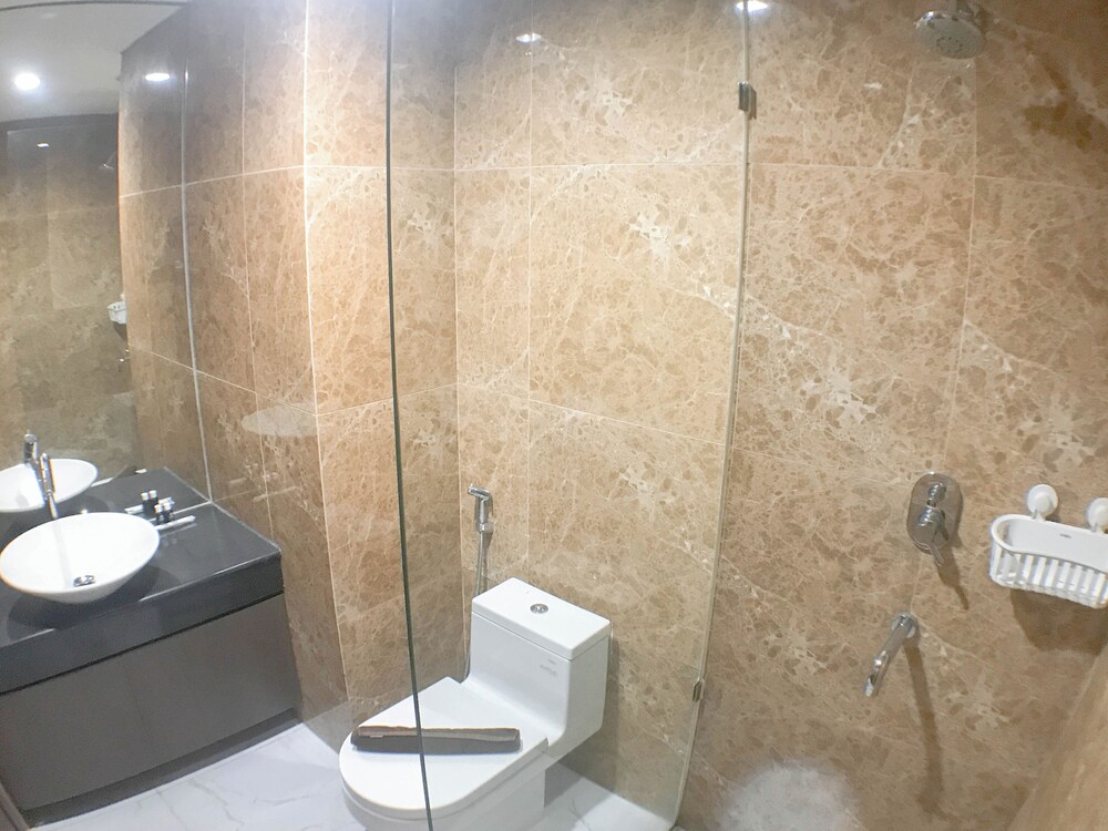 Pleasant And Calm 2Br At Grand Sungkono Lagoon Apartment