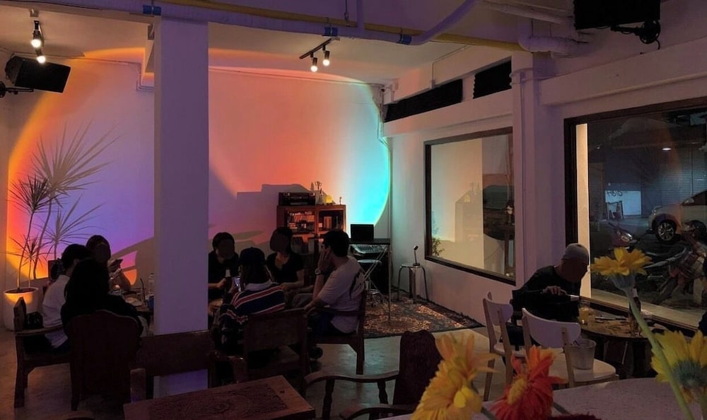 lounge