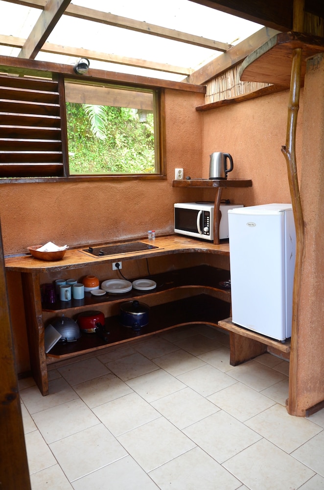 Vanira Lodge