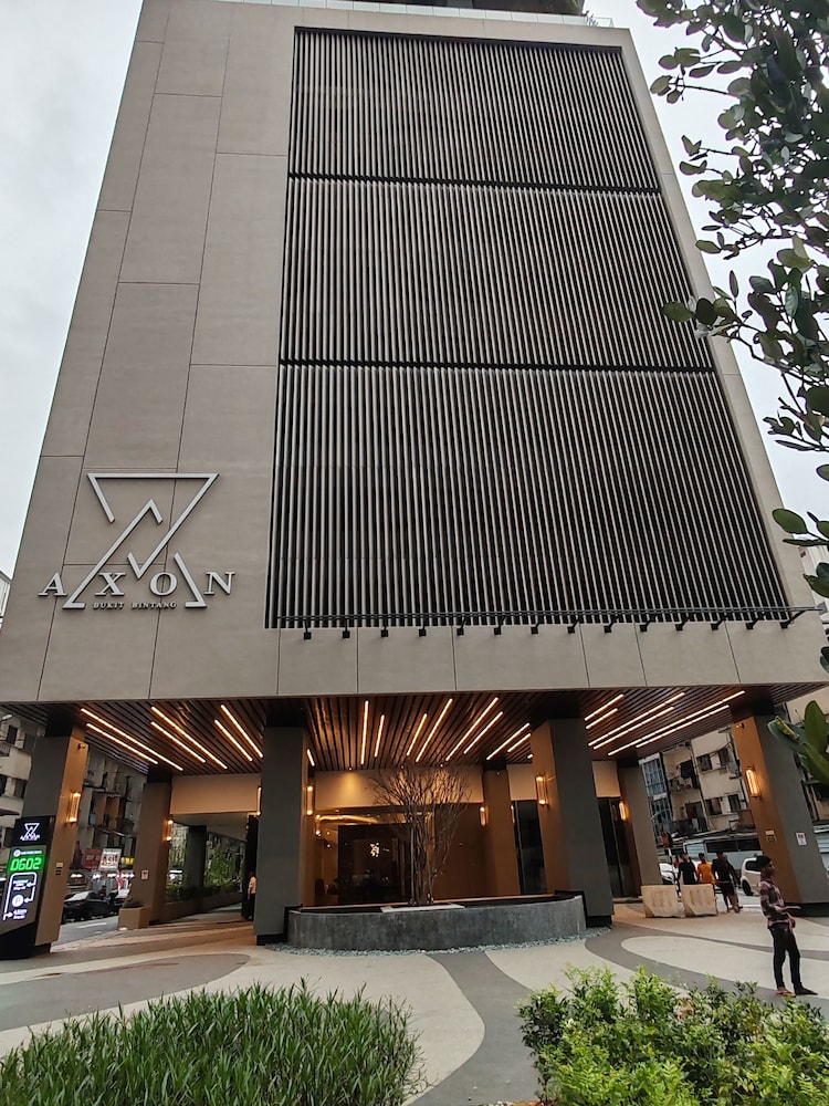 The Axon Bukit Bintang by SMOVF BNB