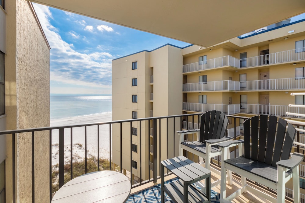 Gulf House 503