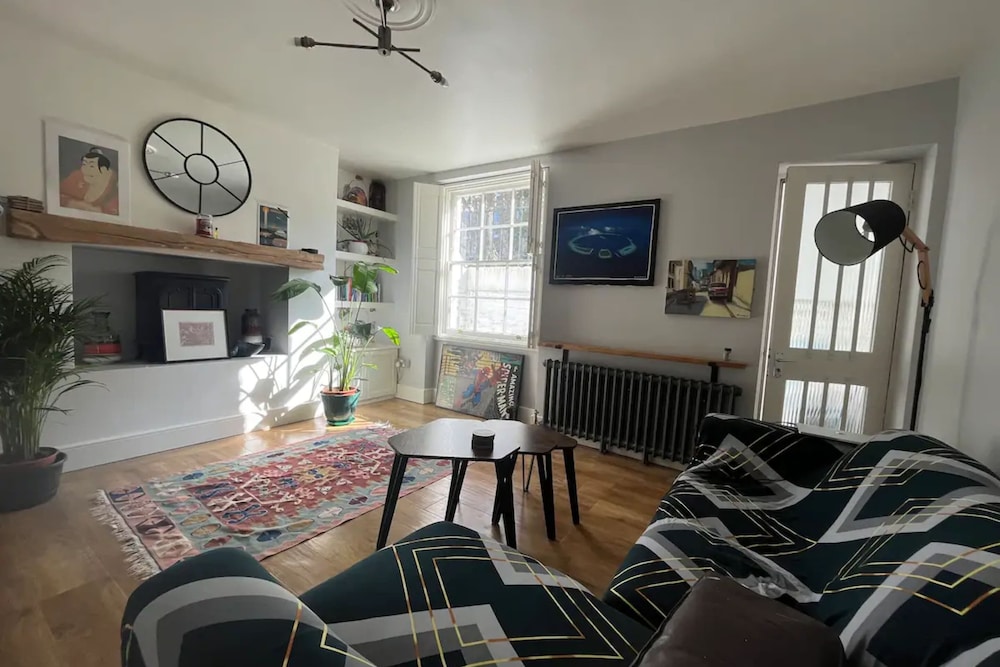 Beautiful 2BD Cul De Sac Flat - Essex Road