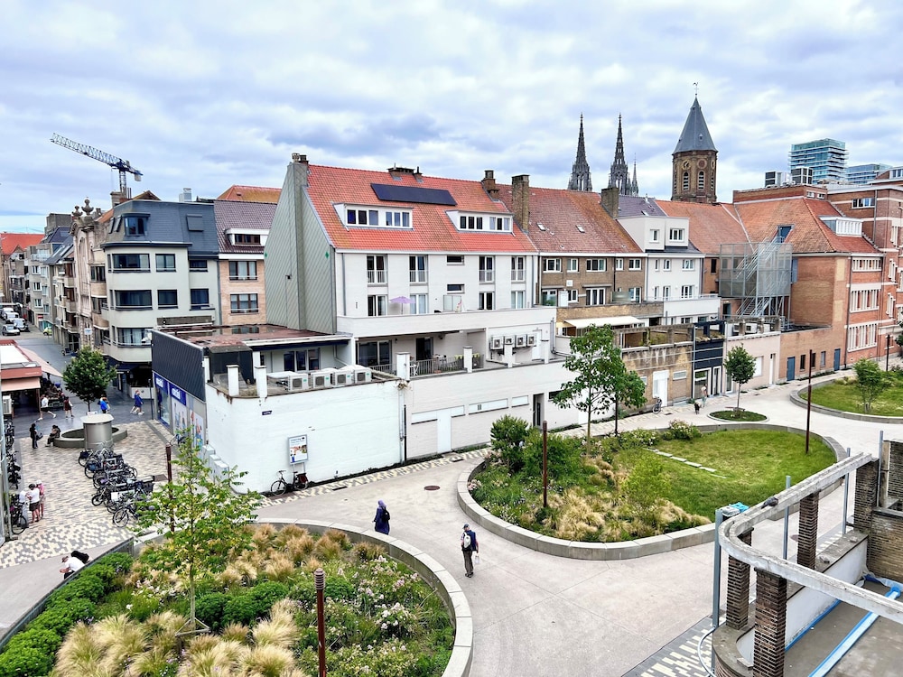 Getaway for two city center
