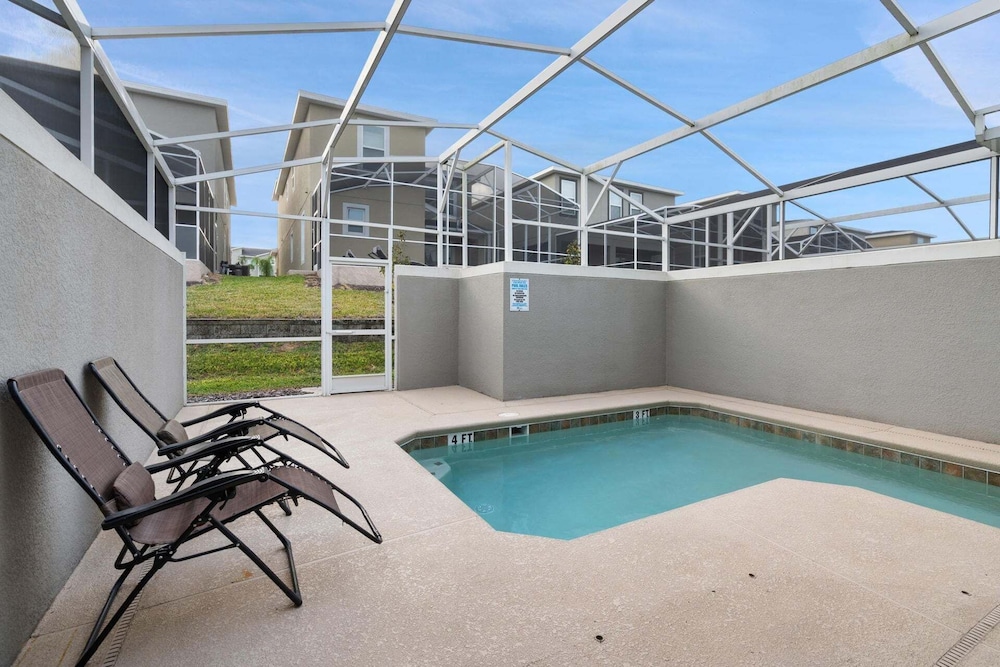 Championsgate Resort 4 Bedroom Private Pool Townhome 4 Townhouse