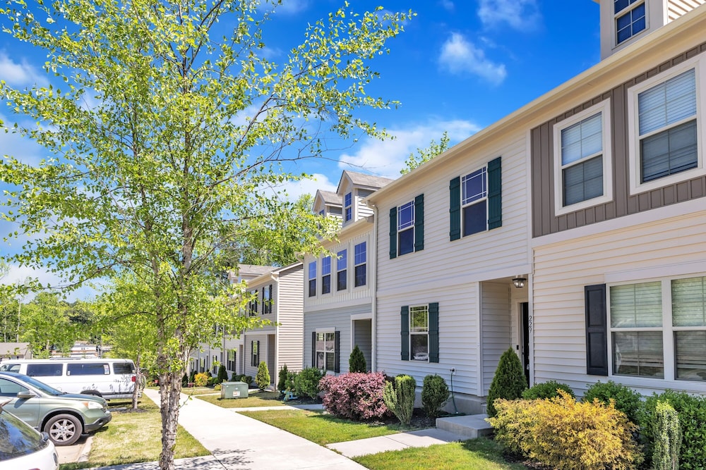 King 3BR Townhouse Mins to Cary NC State