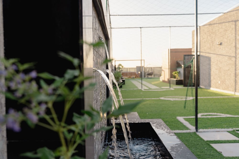 Cozy One BR in Almadinah With Upscale Luxury