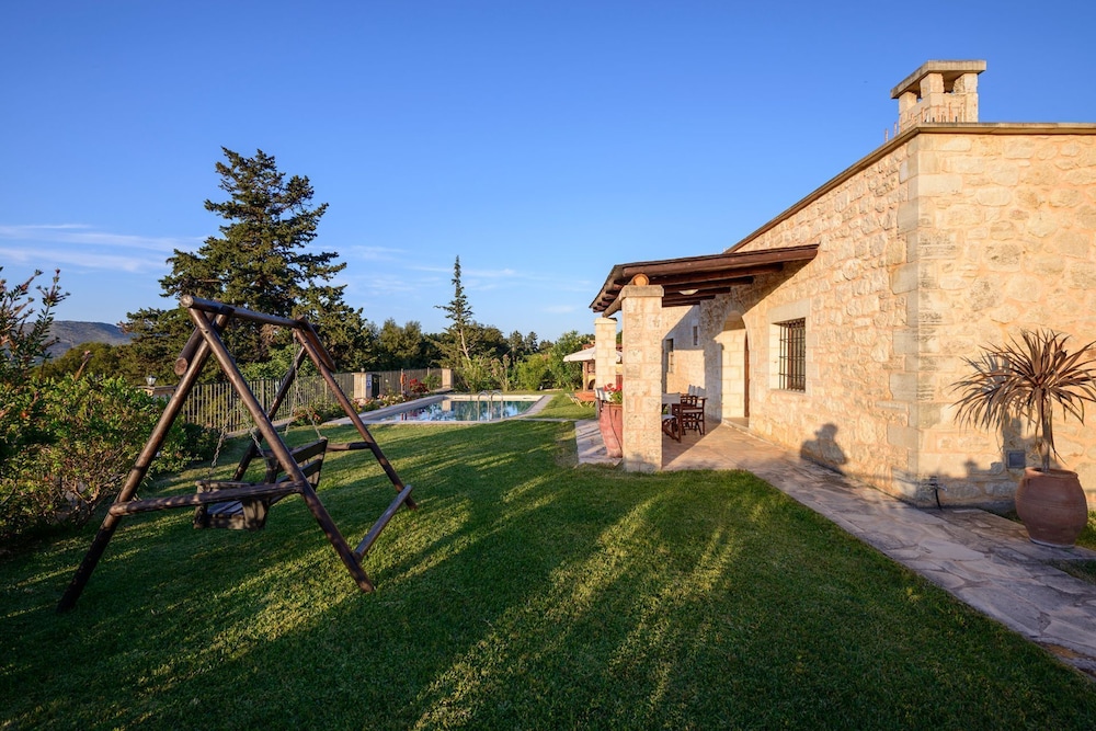 Kontis Village