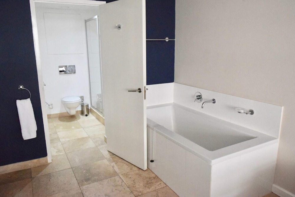 Stunning Modern Apartment in the Heart of Holborn