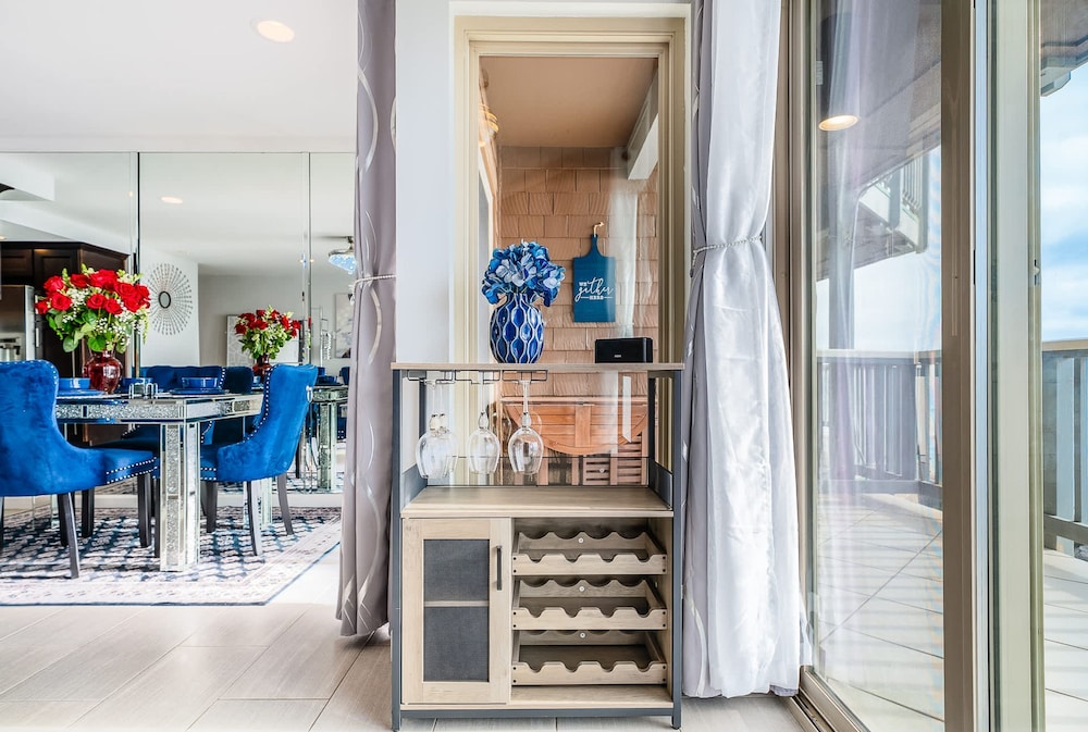 Luxury Oceanfront Condo With Private Beach Access