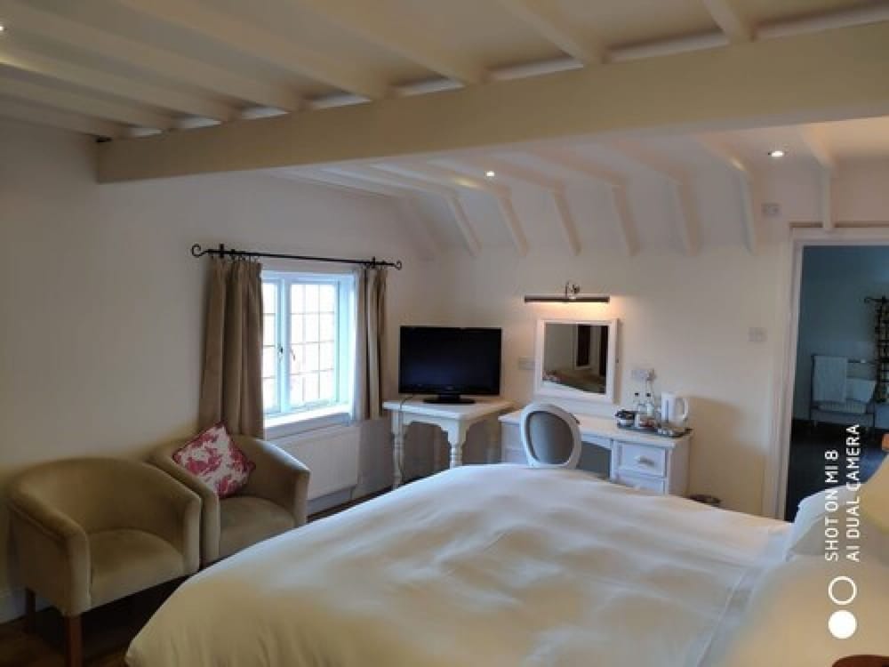 Shepton Mallet Vacations - The Thatched Cottage Inn - Property Image 40