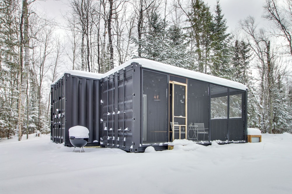 Nashwauk Studio w/ Ice Fishing on South Fork Lake