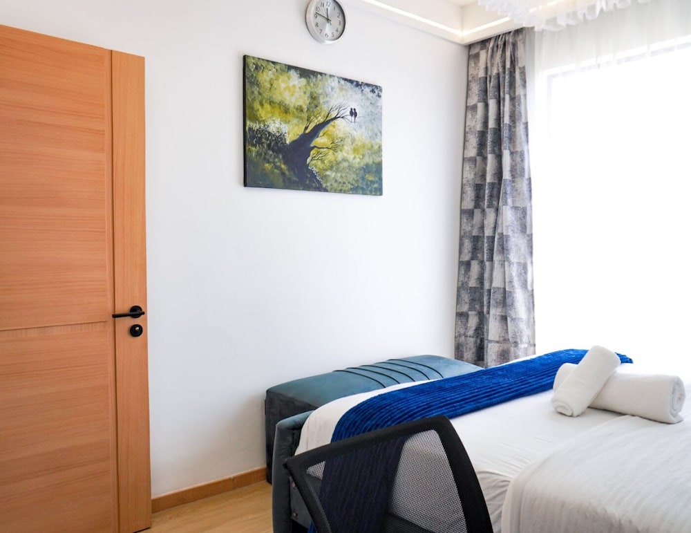 Pazoori Stays at Riara One Residency