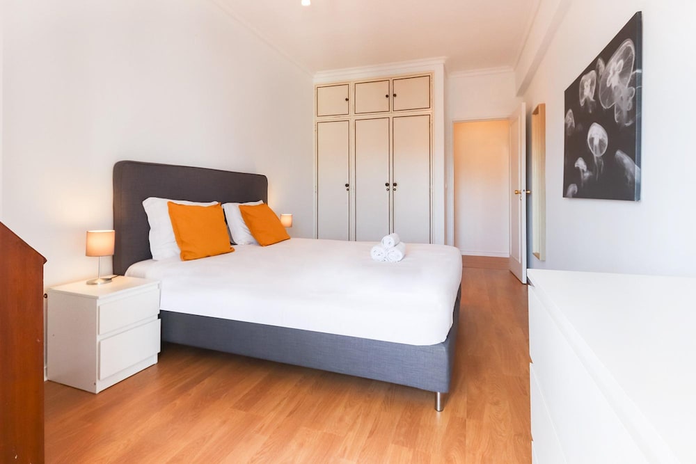 Oeiras Vacations - Oeiras Balcony by Homing - Property Image 6