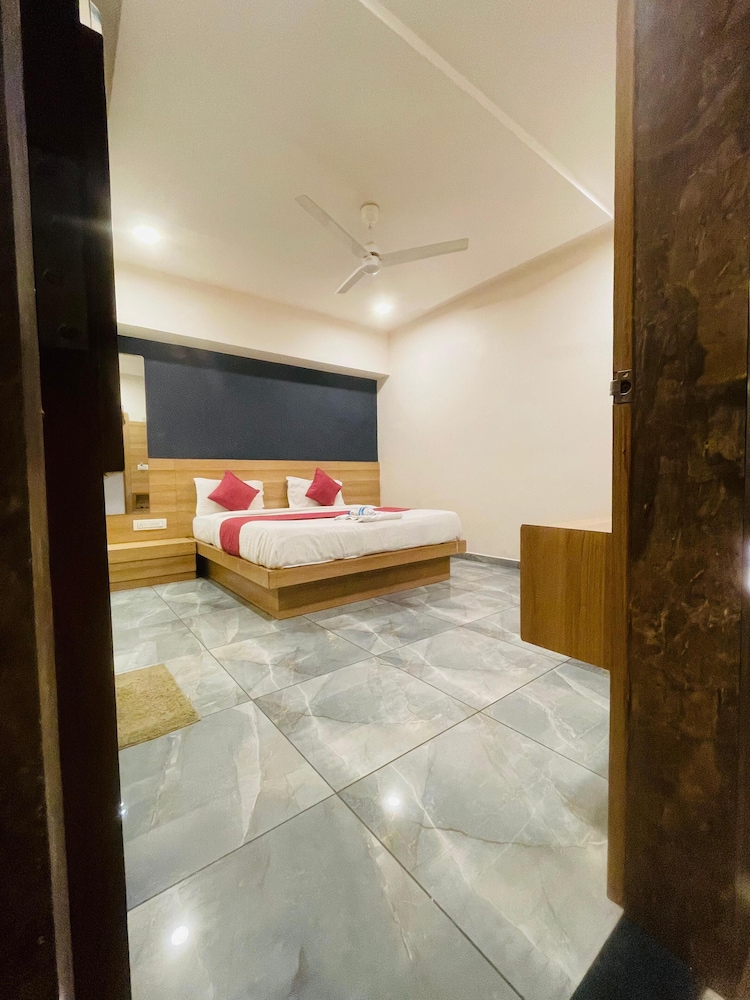 Hotel Vishala