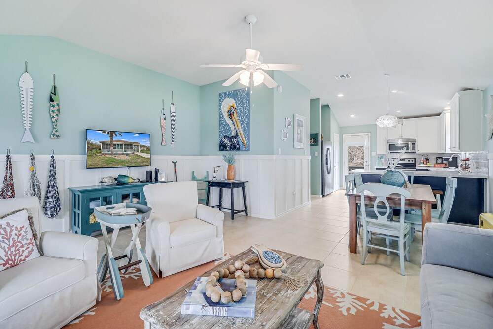 Sweet Magnolia 3 Bedroom Home by RedAwning view 3