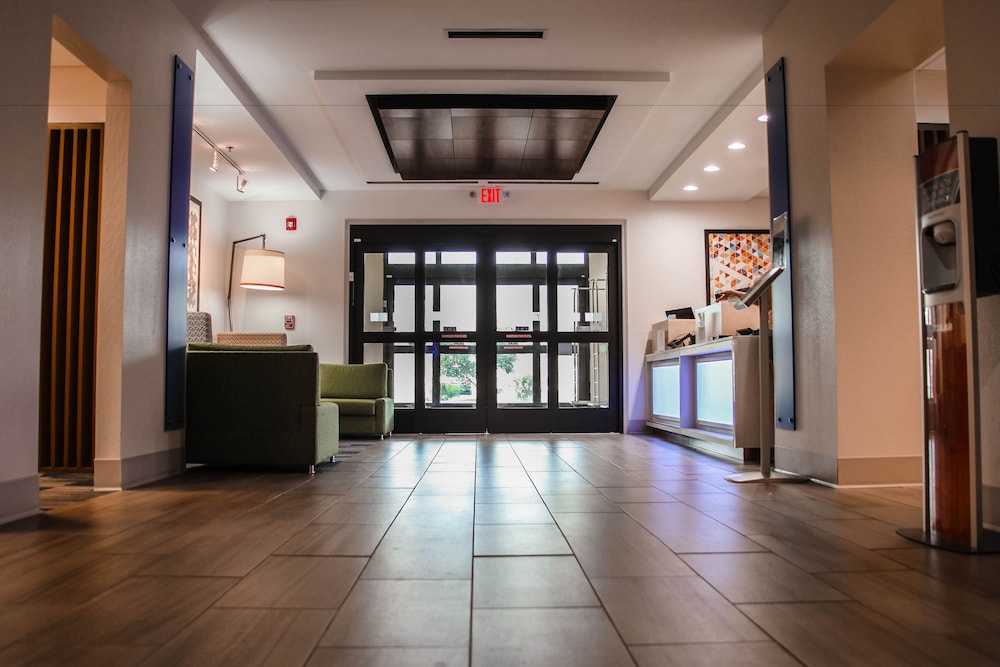 Athens Vacations - Holiday Inn Express Hotel  Suites Athens, an IHG Hotel - Property Image 26
