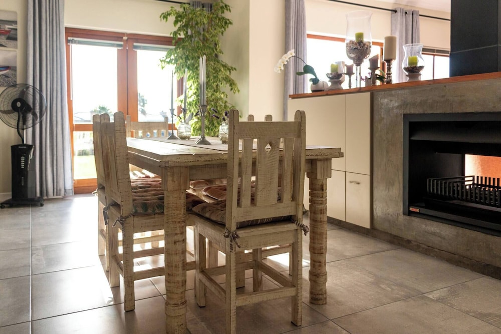 Serene Langebaan Getaway With Garden Views