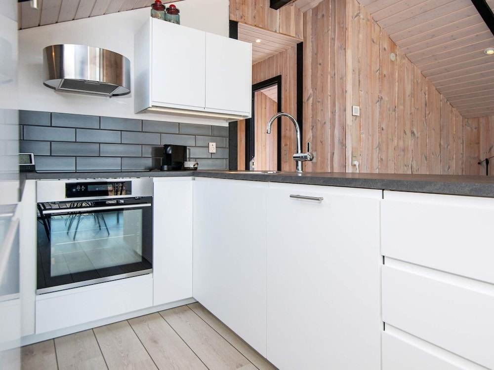 6 Person Holiday Home in Ringkobing view 5