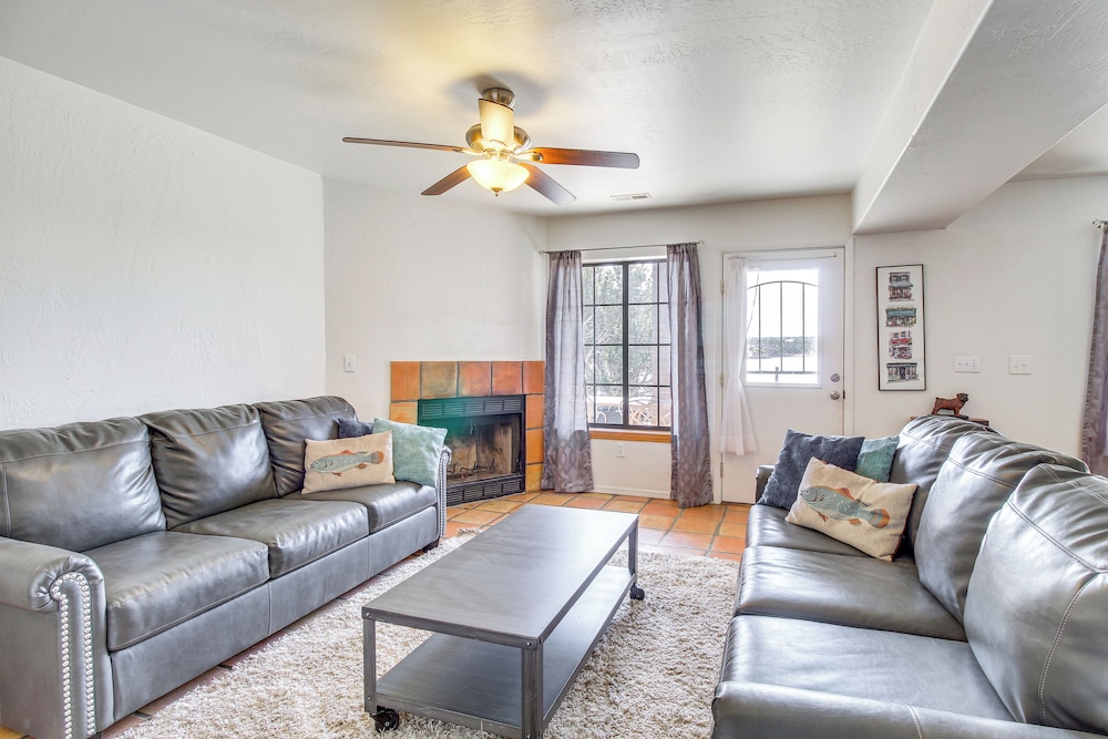 Firelit Nights By the Lake: Cozy Show Low Retreat