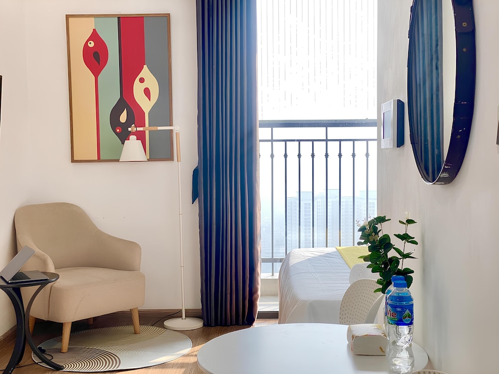 HKG-Vinhomes Green Bay Luxury-Private