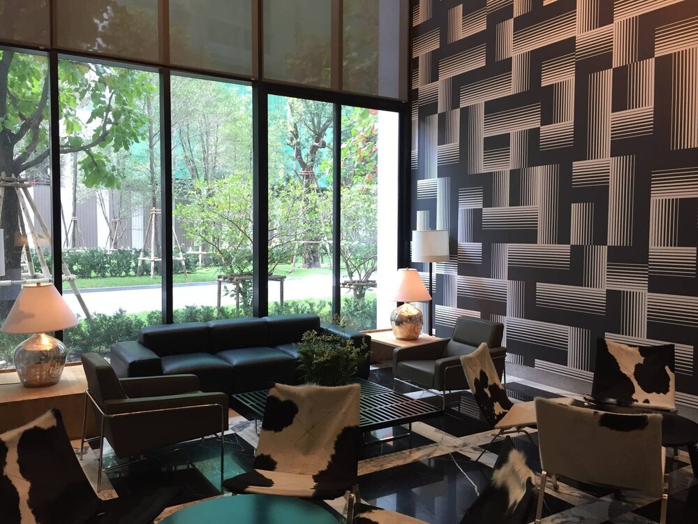 1br Park24, Lux Condo City Cente, 500m bts E5, Skytop Pool