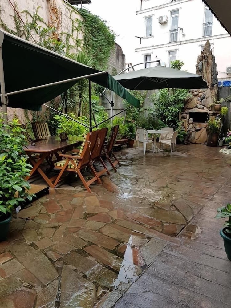 Guest House Batumi Globus