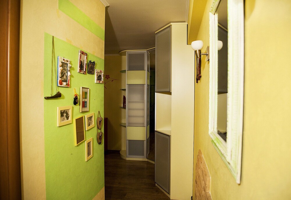 Funny Dolphins Apartments Butyrskaya
