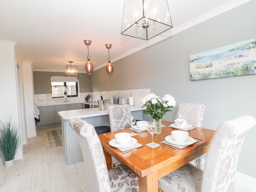 12 Claremont Falls